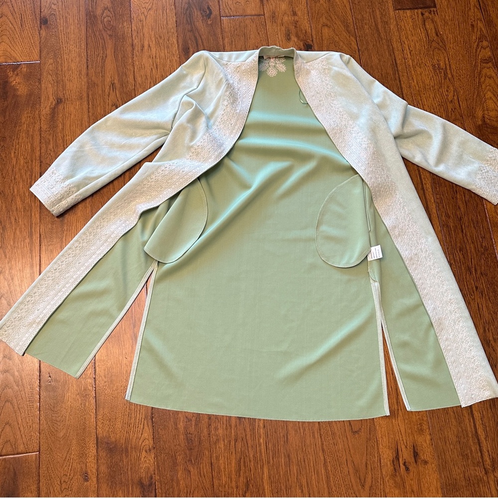 New Solitaire Light Green Embroidered Boho Faux Suede Long Coat - Picture 4 of 9